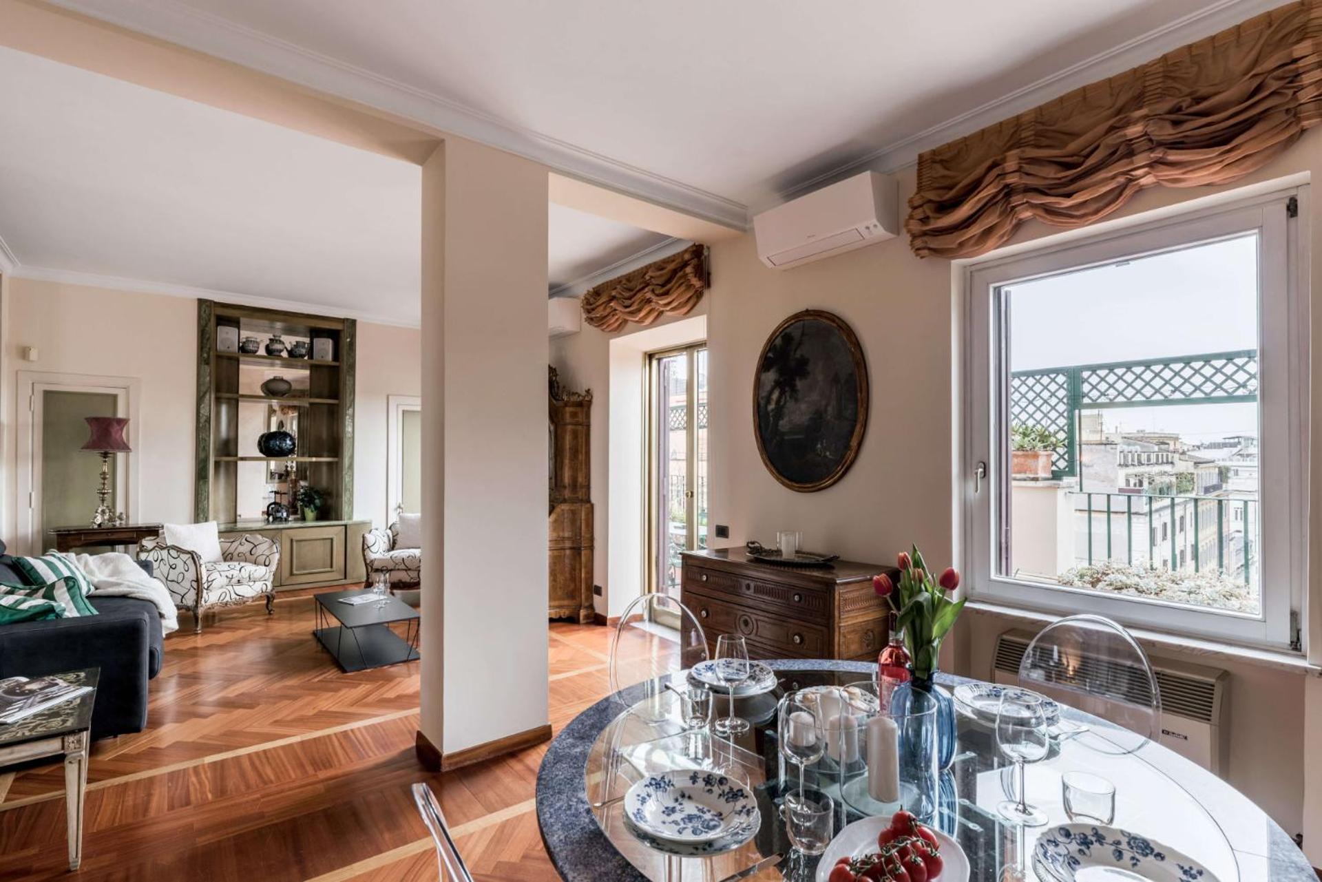 Appartamento The Rent - One-bedroom In A Quiet, Classically Styled Corner Near The Quirinale *